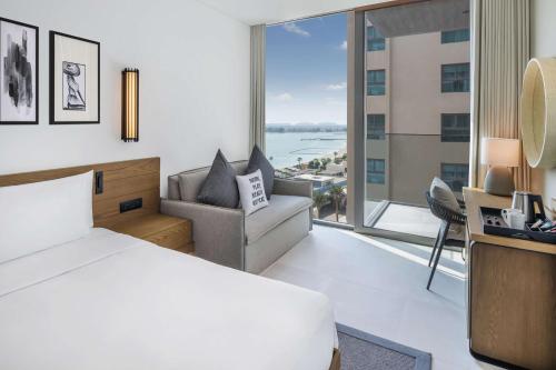 Imagen de la habitación del Hotel Radisson Beach Resort Palm Jumeirah. Foto 20