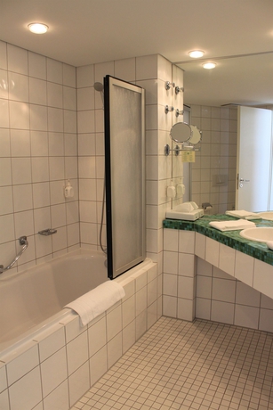 Imagen de la habitación del Hotel Radisson Berlin Charlottenburg. Foto 12