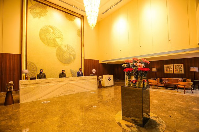 Imagen de los interiores del Hotel Radisson Bhopal. Foto 19