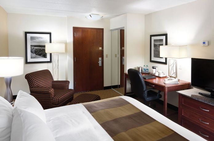 Imagen de la habitación del Hotel Radisson Bismarck. Foto 7