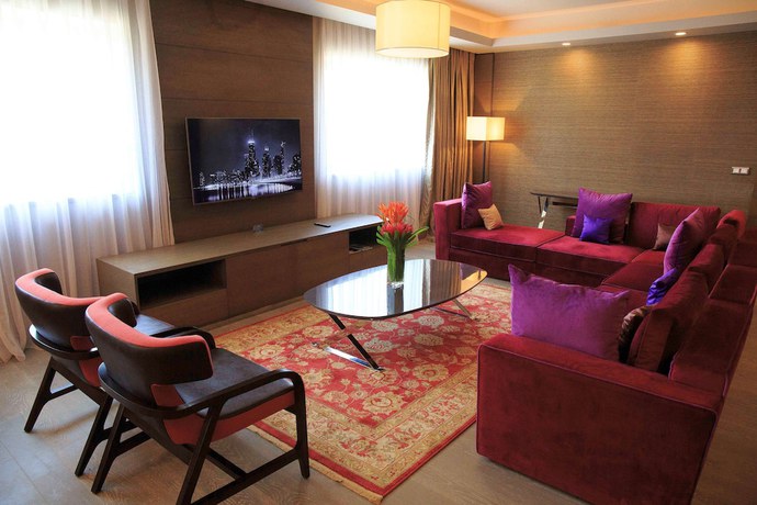 Imagen de la habitación del Hotel Radisson Blu , Abidjan Airport. Foto 12