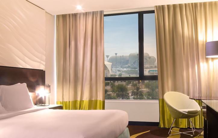 Imagen de la habitación del Hotel Radisson Blu , Abu Dhabi Yas Island. Foto 11