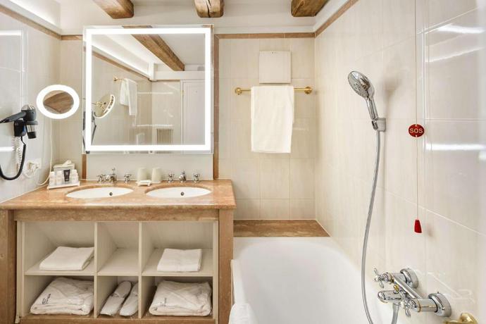 Imagen de la habitación del Hotel Radisson Blu Altstadt. Foto 4