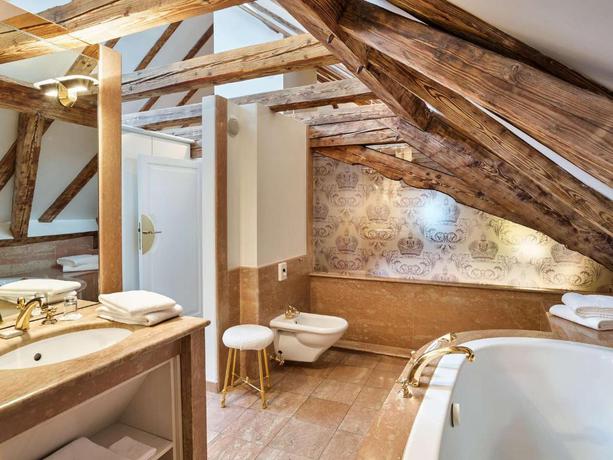 Imagen de la habitación del Hotel Radisson Blu Altstadt. Foto 6