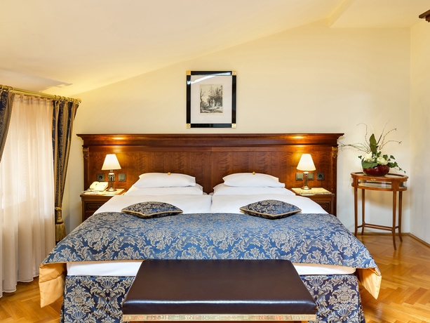 Imagen de la habitación del Hotel Radisson Blu Altstadt. Foto 10