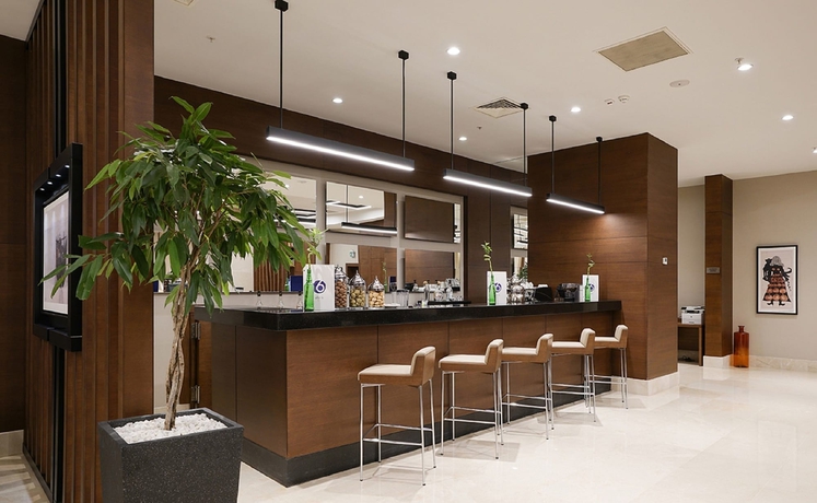 Imagen del bar/restaurante del Hotel Radisson Blu Ankara Cankaya. Foto 3
