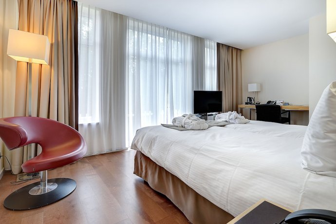 Imagen de la habitación del Hotel Radisson Blu Balmoral , Spa. Foto 13