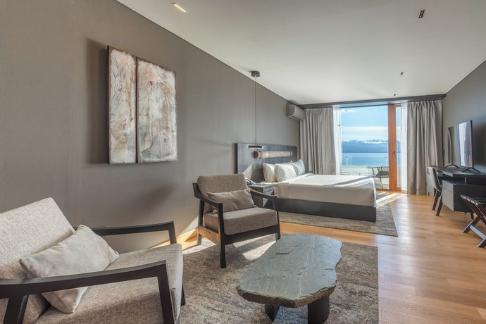 Imagen de la habitación del Hotel Radisson Blu Bariloche. Foto 2