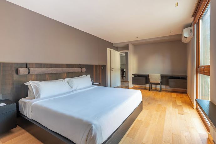 Imagen de la habitación del Hotel Radisson Blu Bariloche. Foto 11