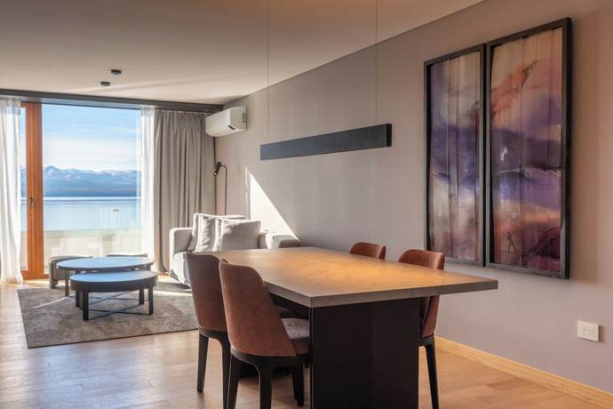 Imagen de la habitación del Hotel Radisson Blu Bariloche. Foto 13