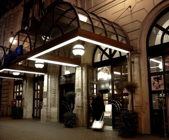 Imagen general del Hotel Radisson Blu Beke , Budapest. Foto 2