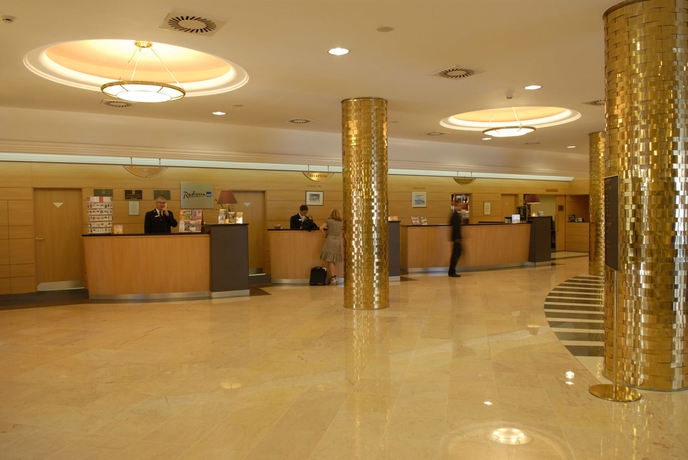 Imagen de los interiores del Hotel Radisson Blu Beke , Budapest. Foto 16