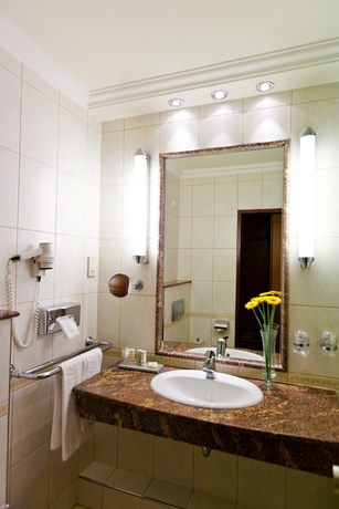 Imagen de la habitación del Hotel Radisson Blu Beke , Budapest. Foto 12