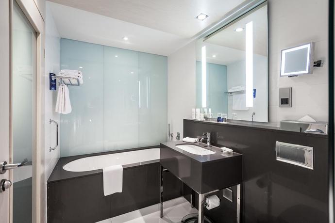 Imagen de la habitación del Hotel Radisson Blu Belorusskaya. Foto 8