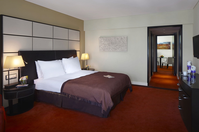 Imagen de los interiores del Hotel Radisson Blu Bucharest. Foto 12