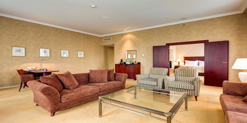 Imagen de los interiores del Hotel Radisson Blu Carlton , Bratislava. Foto 12