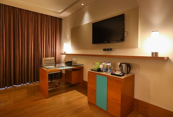 Imagen de la habitación del Hotel Radisson Blu Chennai City Centre. Foto 5