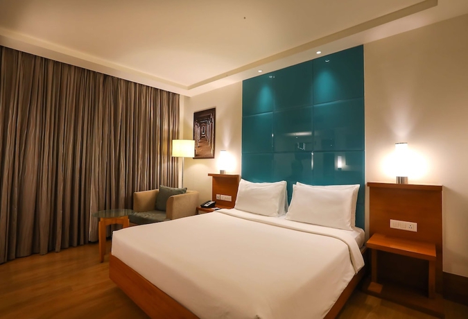 Imagen de la habitación del Hotel Radisson Blu Chennai City Centre. Foto 9