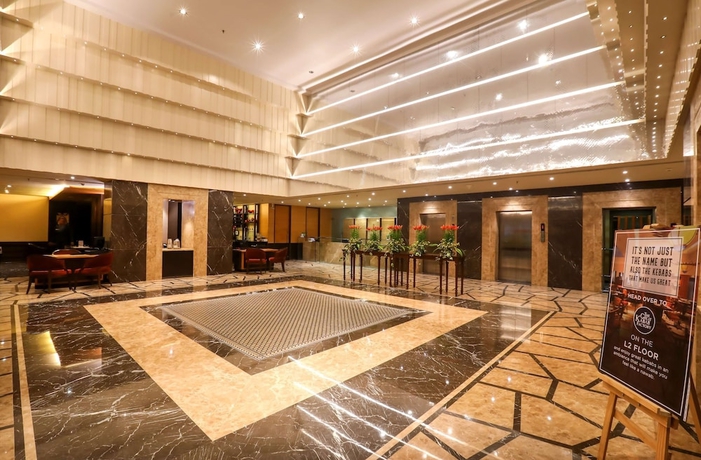Imagen de los interiores del Hotel Radisson Blu Chennai City Centre. Foto 18