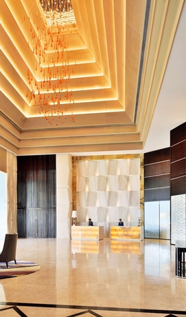 Imagen de los interiores del Hotel Radisson Blu Coimbatore. Foto 19