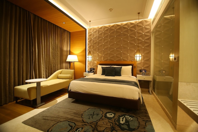 Imagen de la habitación del Hotel Radisson Blu Coimbatore. Foto 6