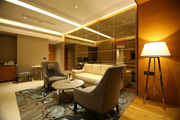 Imagen de la habitación del Hotel Radisson Blu Coimbatore. Foto 17