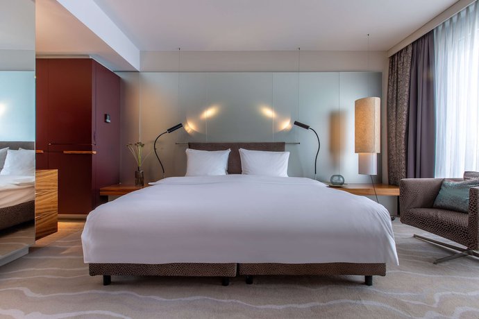 Imagen de la habitación del Hotel Radisson Blu , Cologne. Foto 4