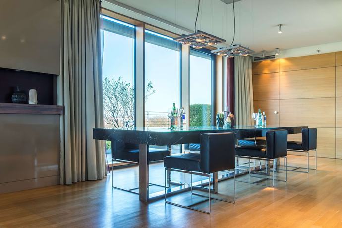 Imagen de la habitación del Hotel Radisson Blu , Cologne. Foto 5