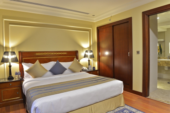 Imagen de la habitación del Hotel Radisson Blu Dhahran. Foto 6