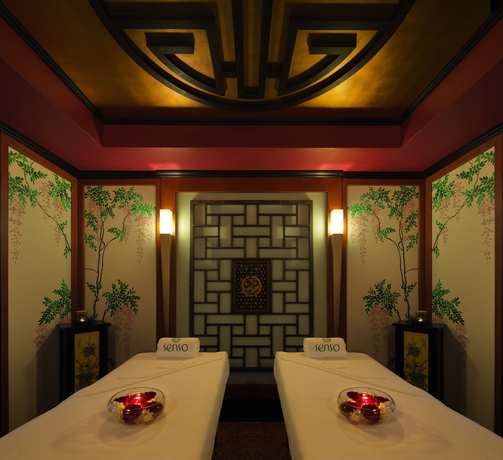 Imagen de los interiores del Hotel Radisson Blu , Dubai Media City. Foto 12