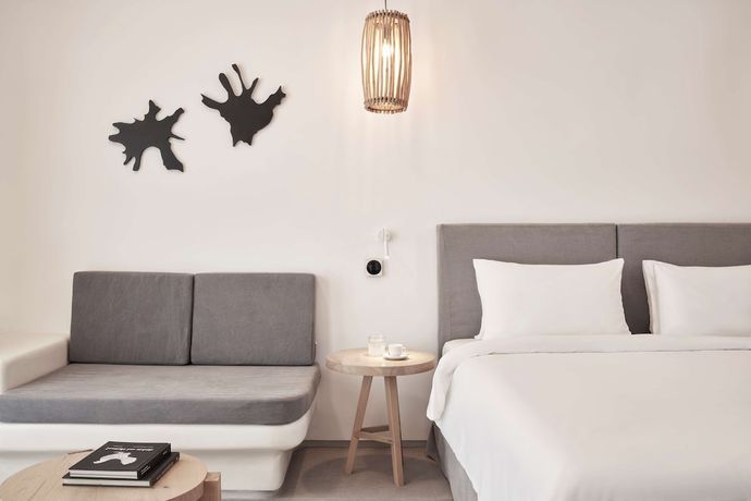 Imagen de la habitación del Hotel Radisson Blu Euphoria Resort, Mykonos. Foto 6