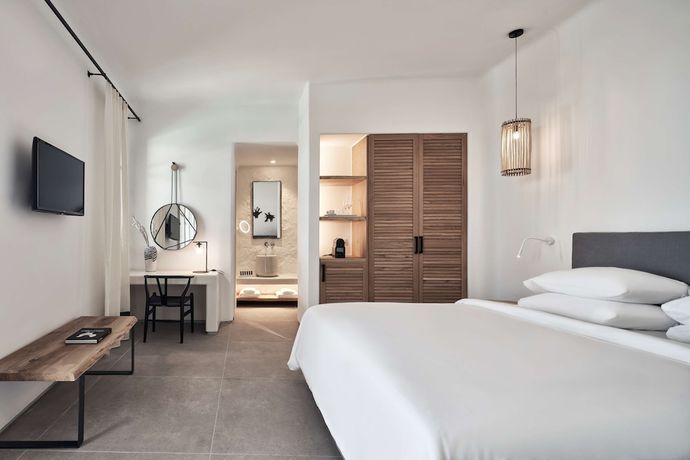 Imagen de la habitación del Hotel Radisson Blu Euphoria Resort, Mykonos. Foto 15