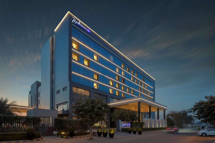 Imagen general del Hotel Radisson Blu Faridabad. Foto 1