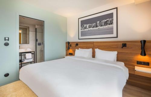 Imagen de la habitación del Hotel Radisson Blu Grand and Spa, Malo-Les-Bains. Foto 17