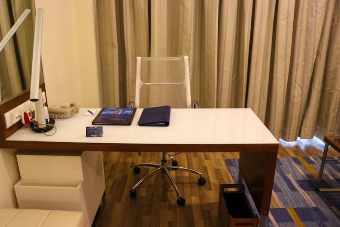 Imagen de la habitación del Hotel Radisson Blu Greater Noida. Foto 4