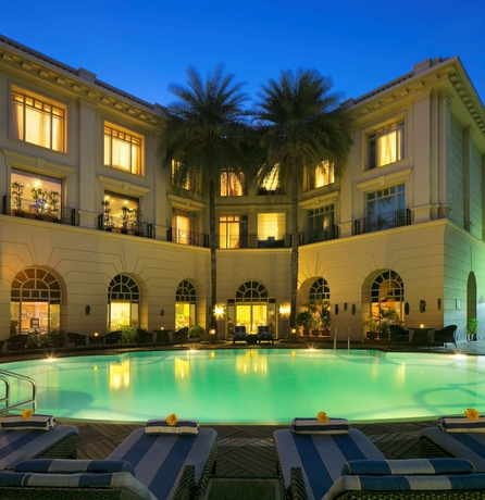 Imagen de la piscina del Hotel Radisson Blu Grt Chennai. Foto 17