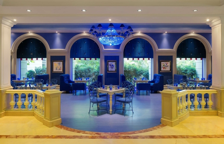 Imagen del bar/restaurante del Hotel Radisson Blu Grt Chennai. Foto 4