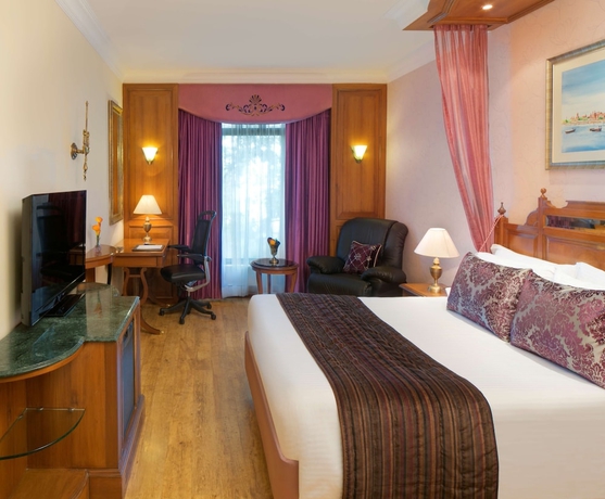 Imagen de la habitación del Hotel Radisson Blu Grt Chennai. Foto 10