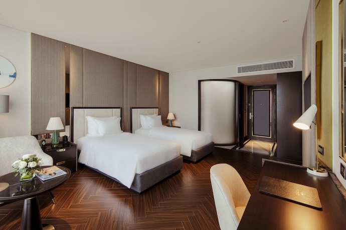 Imagen de la habitación del Hotel Radisson Blu Ha Long Bay. Foto 9