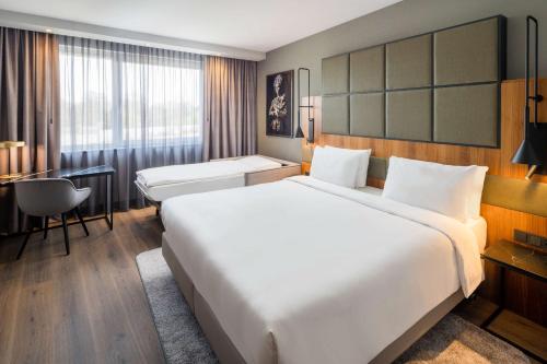 Imagen de la habitación del Hotel Radisson Blu , Hamburg Airport. Foto 15