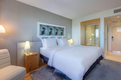 Imagen de la habitación del Hotel Radisson Blu , Hamburg. Foto 12