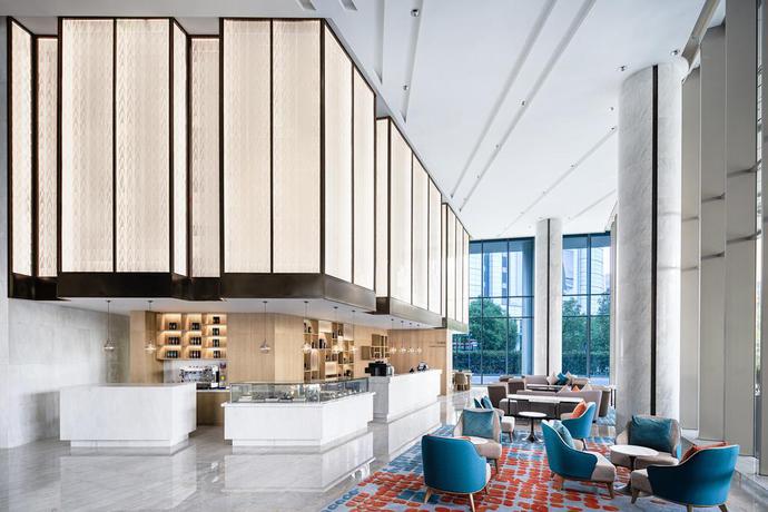 Imagen de los interiores del Hotel Radisson Blu Hangzhou Xintiandi. Foto 12
