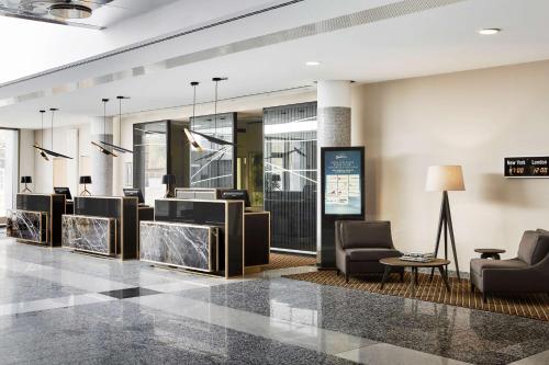 Imagen general del Hotel Radisson Blu , Hannover. Foto 2