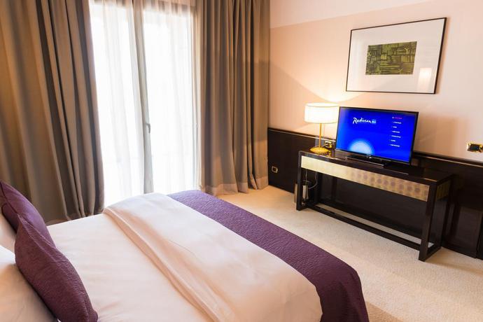 Imagen de la habitación del Hotel Radisson Blu Hotel N'djamena. Foto 11