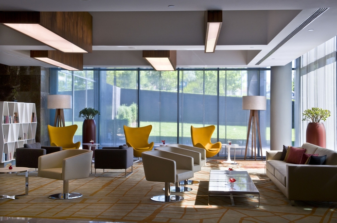 Imagen de los interiores del Hotel Radisson Blu Istanbul Asia. Foto 12