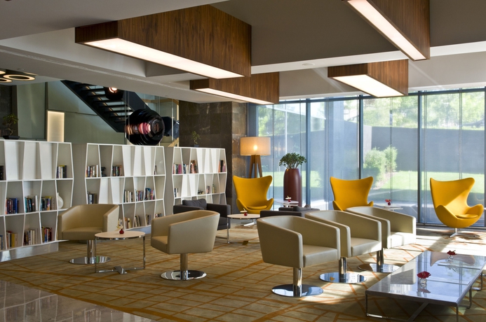 Imagen de los interiores del Hotel Radisson Blu Istanbul Asia. Foto 13