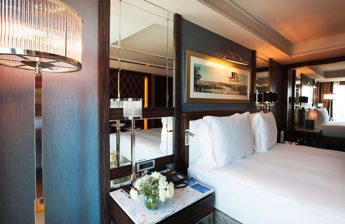 Imagen de la habitación del Hotel Radisson Blu Istanbul Pera. Foto 10