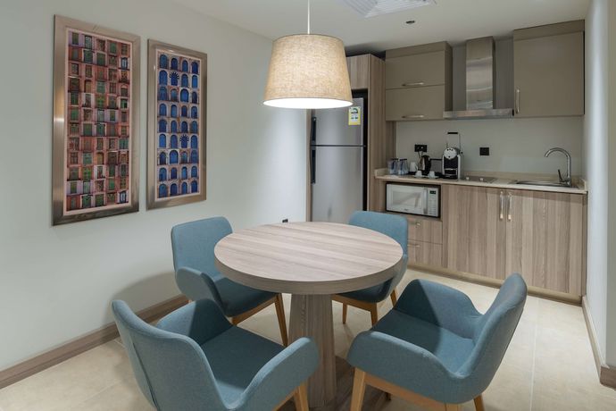 Imagen de la habitación del Hotel Radisson Blu Jeddah Corniche. Foto 14