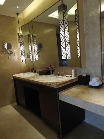 Imagen de la habitación del Hotel Radisson Blu Kashgar. Foto 3