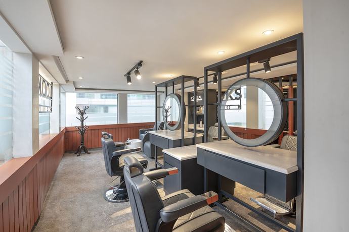 Imagen de los interiores del Hotel Radisson Blu Kaushambi Delhi Ncr. Foto 16